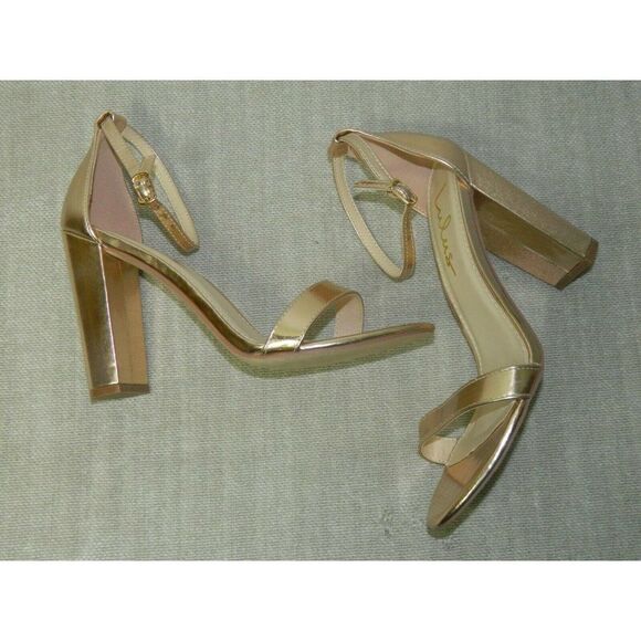 Lulu's Heels Rose Hold ‎ Stacked Block Heel Ankle Strap Pumps Size 10 - Picture 5 of 9